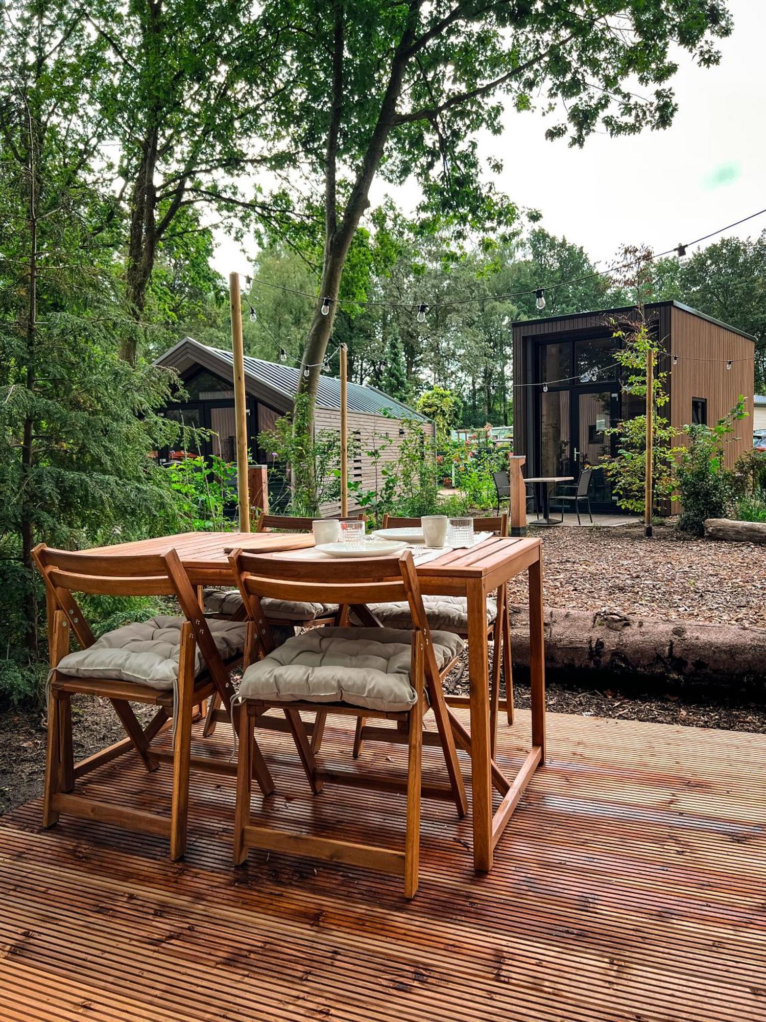 Camping De Vinkenkamp Lieren Экстерьер фото